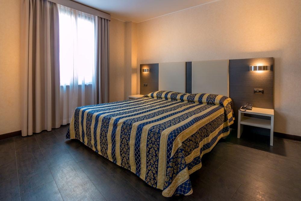 Alfred Hotels Monaco - Ex Forum - Hotel Renove Beausoleil Bagian luar foto
