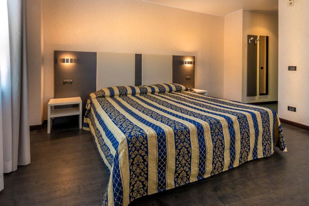 Alfred Hotels Monaco - Ex Forum - Hotel Renove Beausoleil Bagian luar foto