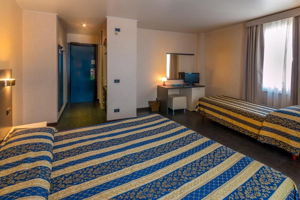 Alfred Hotels Monaco - Ex Forum - Hotel Renove Beausoleil Bagian luar foto